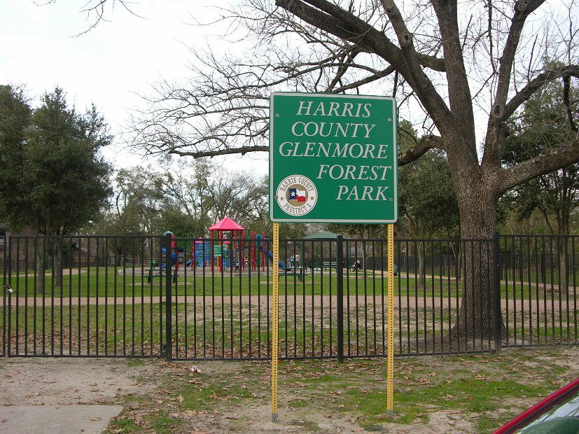 Glenmore Forest park 8000 Wingo Houston, Texas 77055 (38)